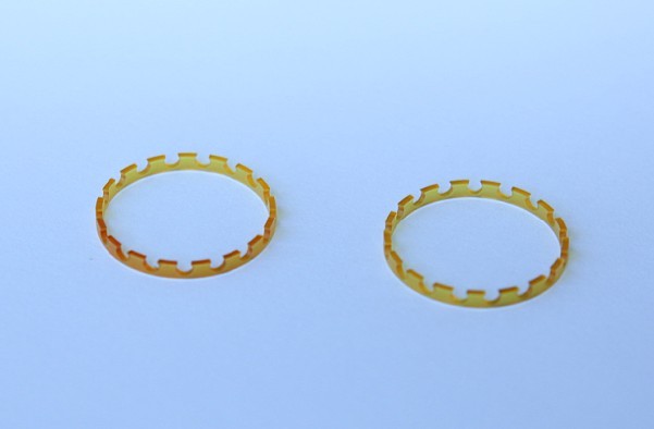 酚醛胶木保持架图片